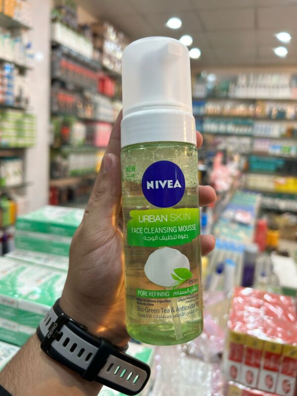 Nivea Urban Skin Face Cleansing Mousse – Deep Cleanse & Anti-pollution Care For Fresh, Radiant Skin